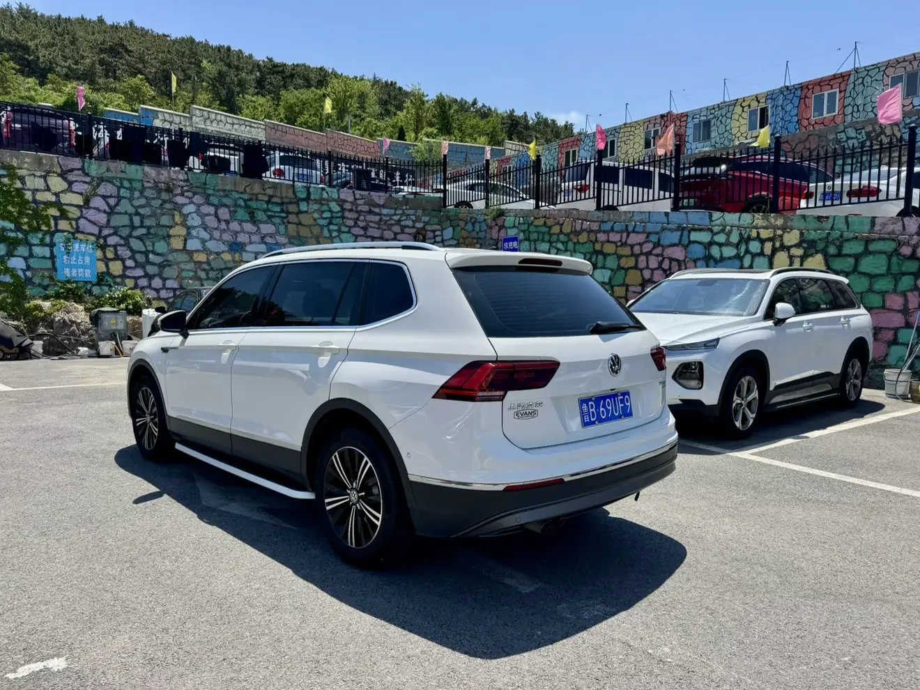 Volkswagen Tiguan L