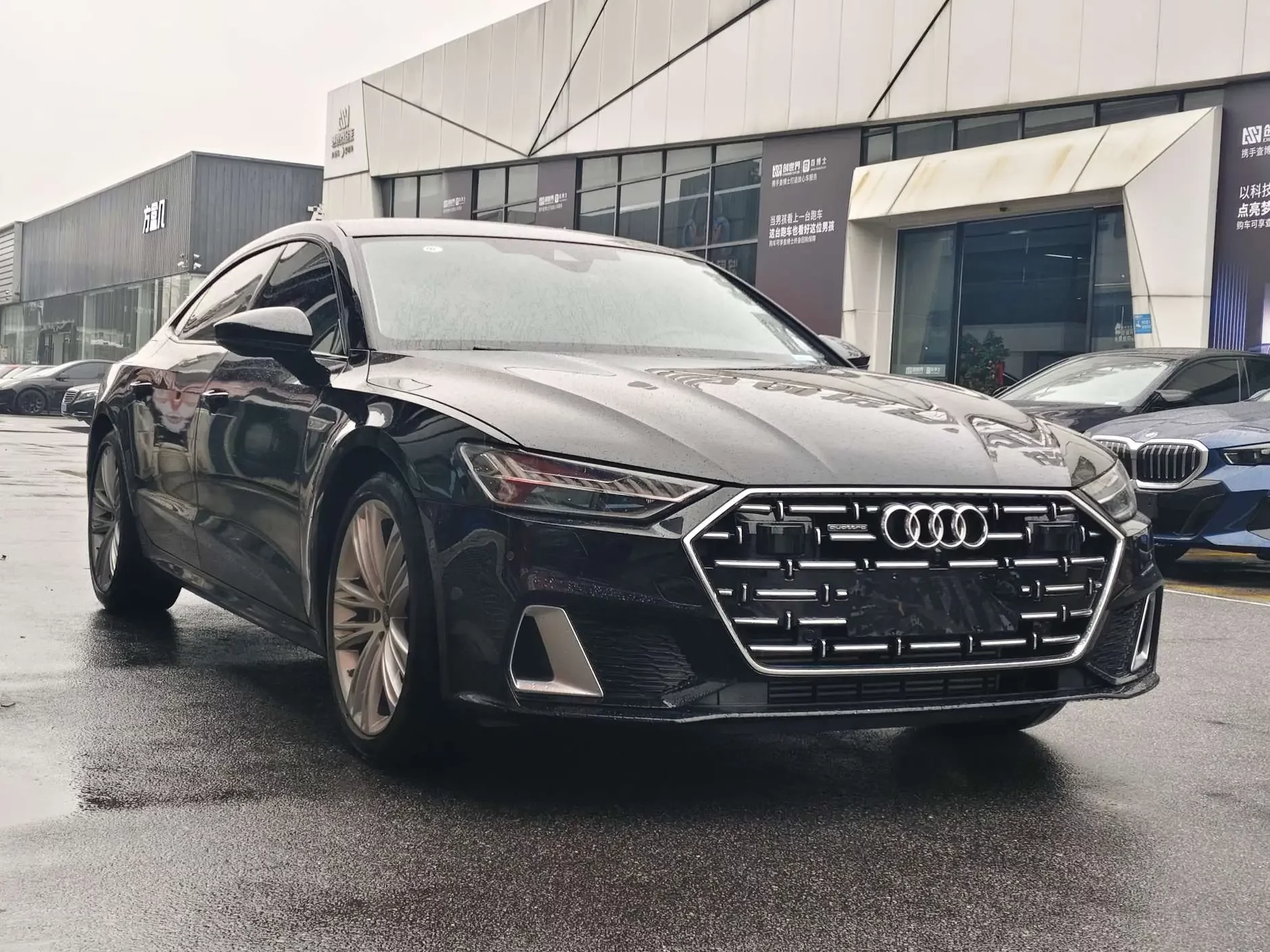 Audi A7L