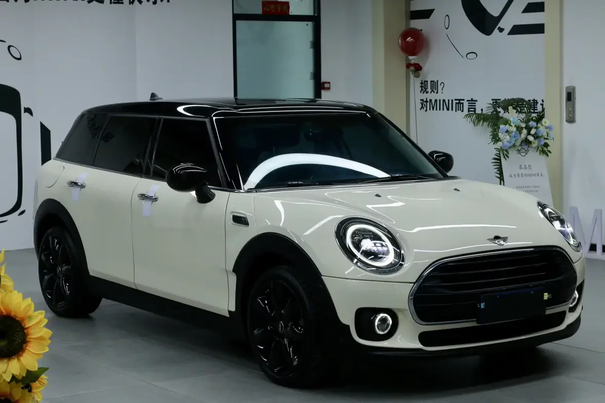 MINI CLUBMAN