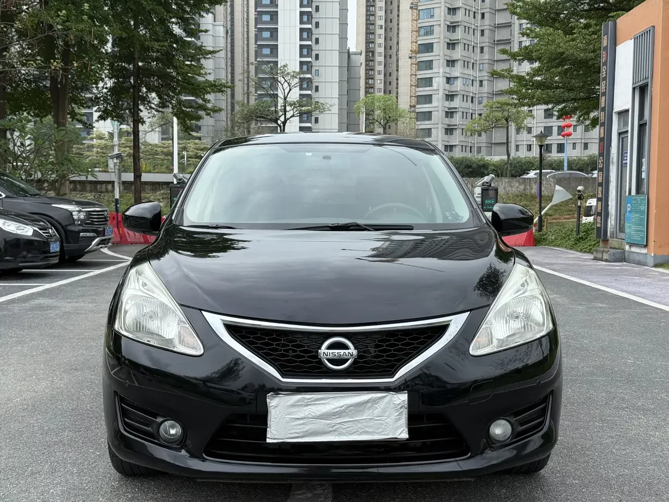 Nissan Tiida