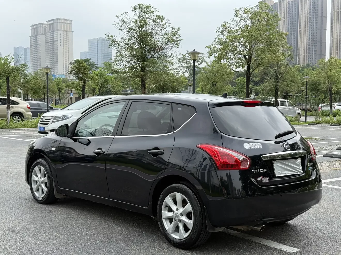 Nissan Tiida