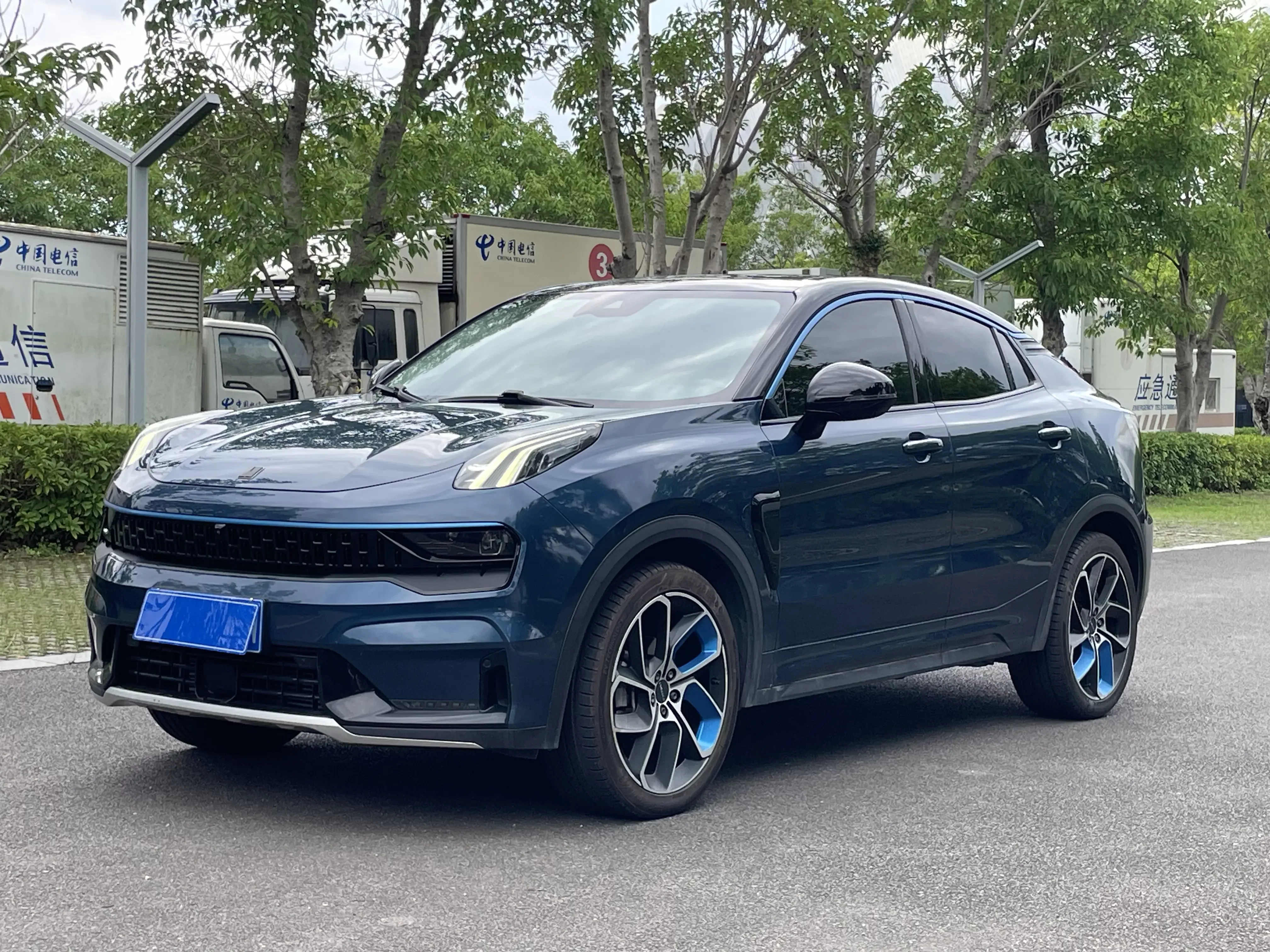 Lynk & Co 05