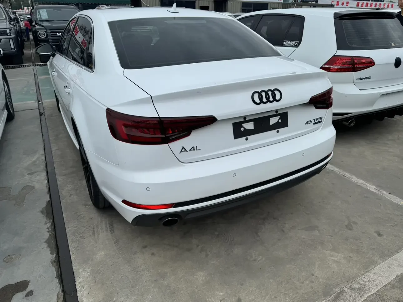 Audi A4L