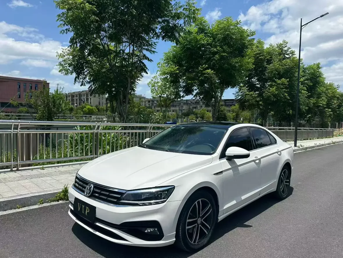 Volkswagen Lamando