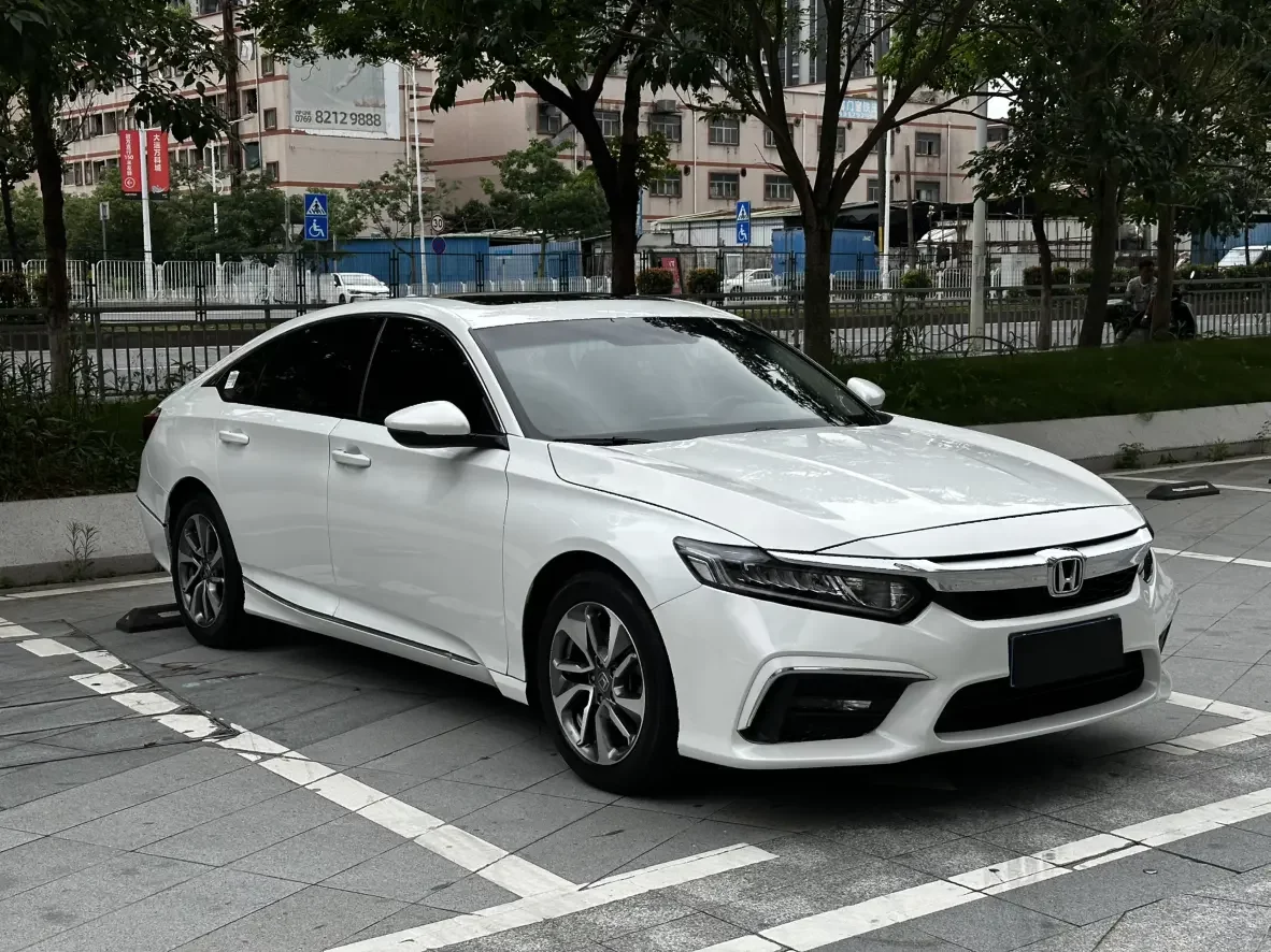 Honda Inspire