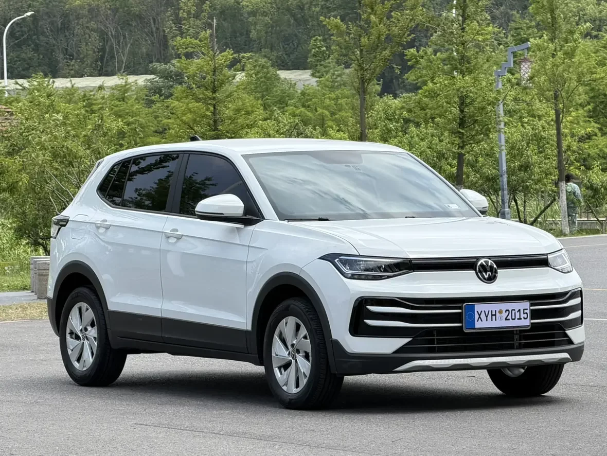 Volkswagen Tharu
