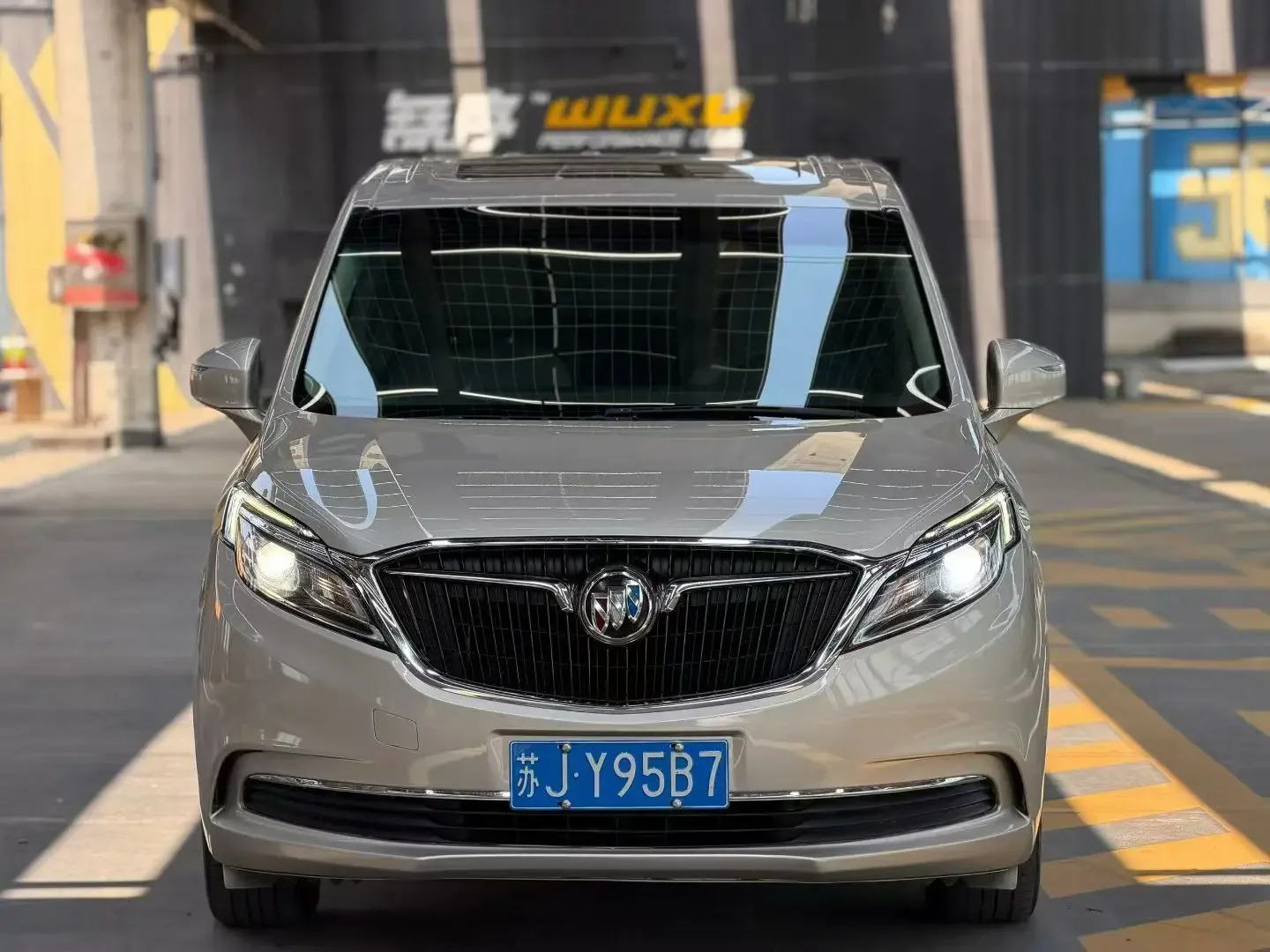 Buick GL8