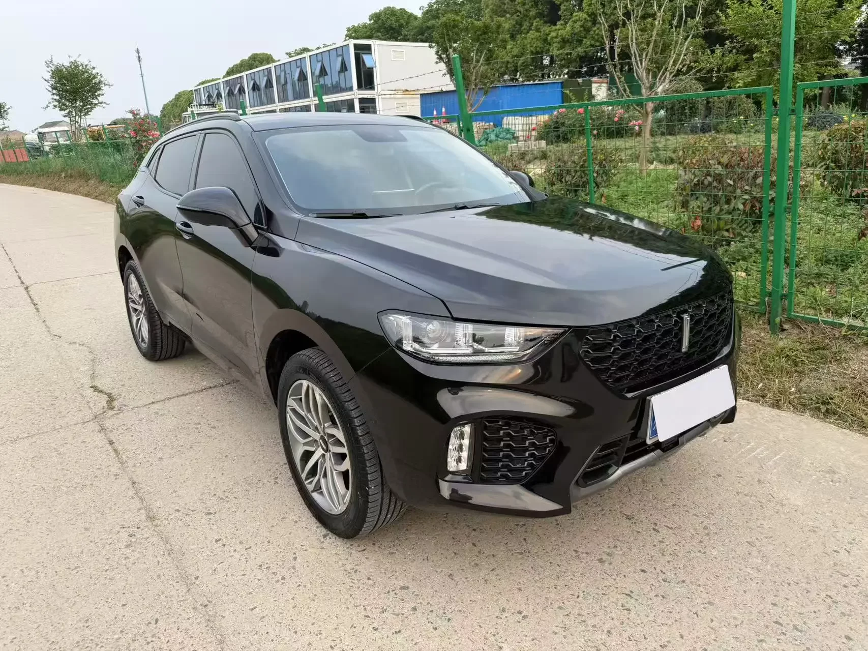 Wey Wei brand VV5