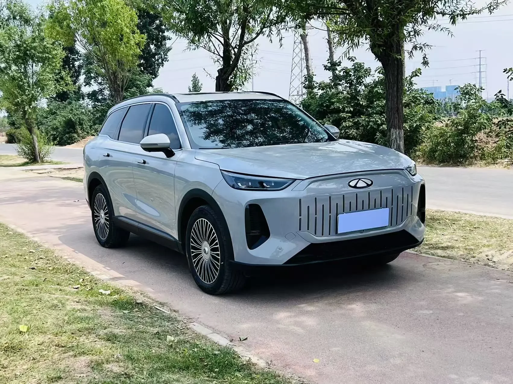 Chery Fengyun T9
