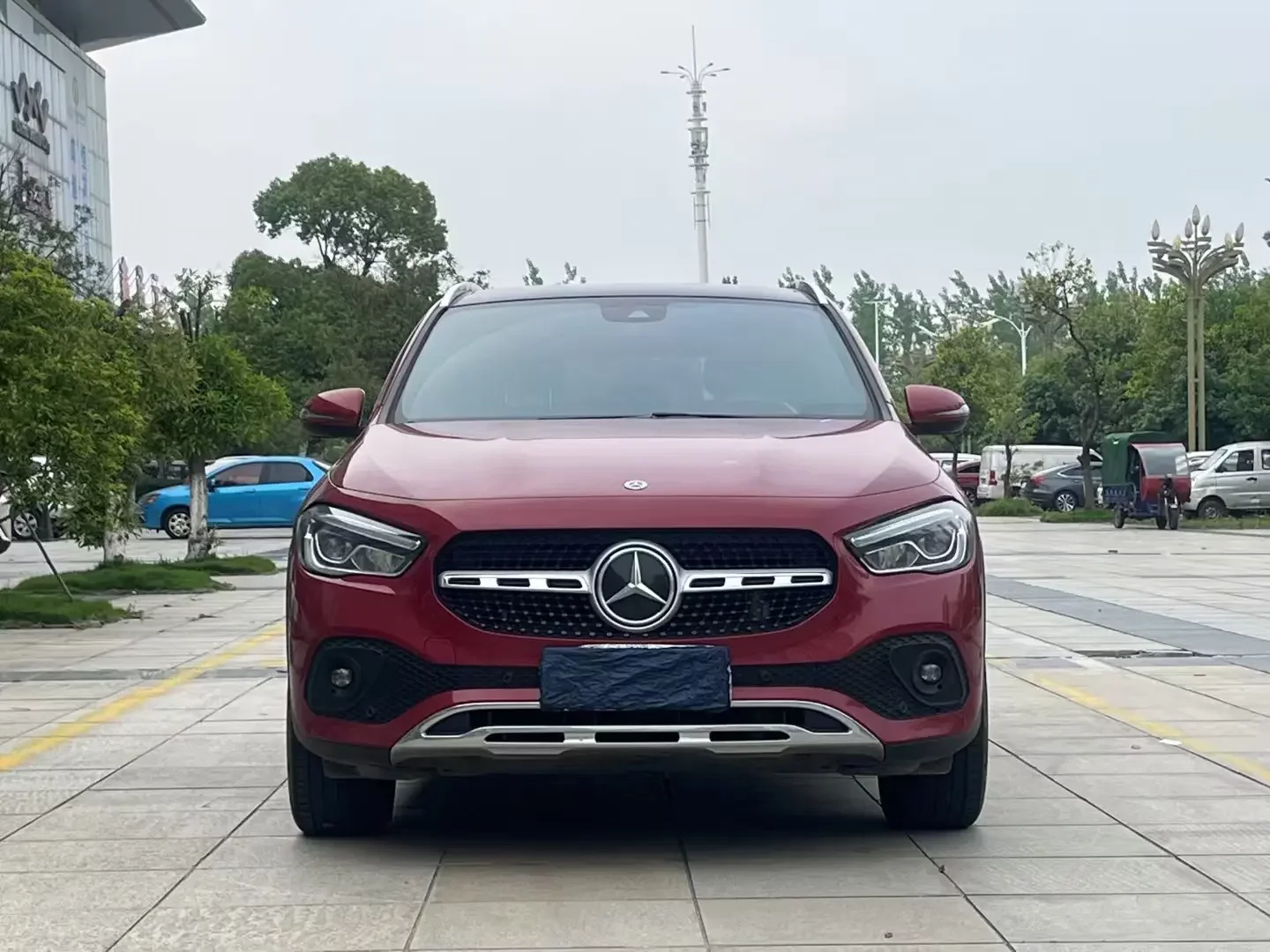 Mercedes-Benz GLA