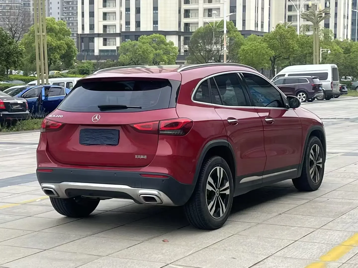 Mercedes-Benz GLA