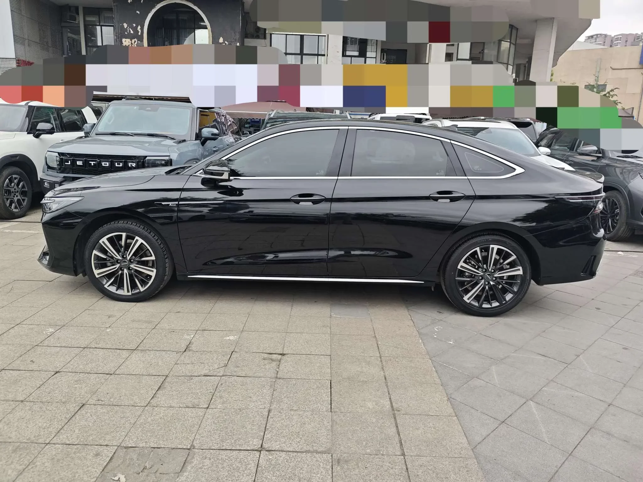 Chery Arrizo 8