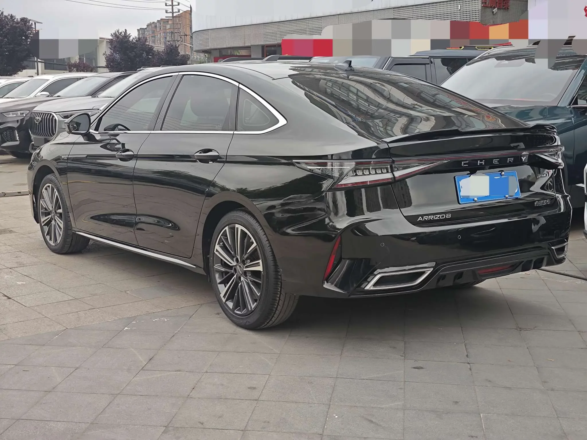 Chery Arrizo 8