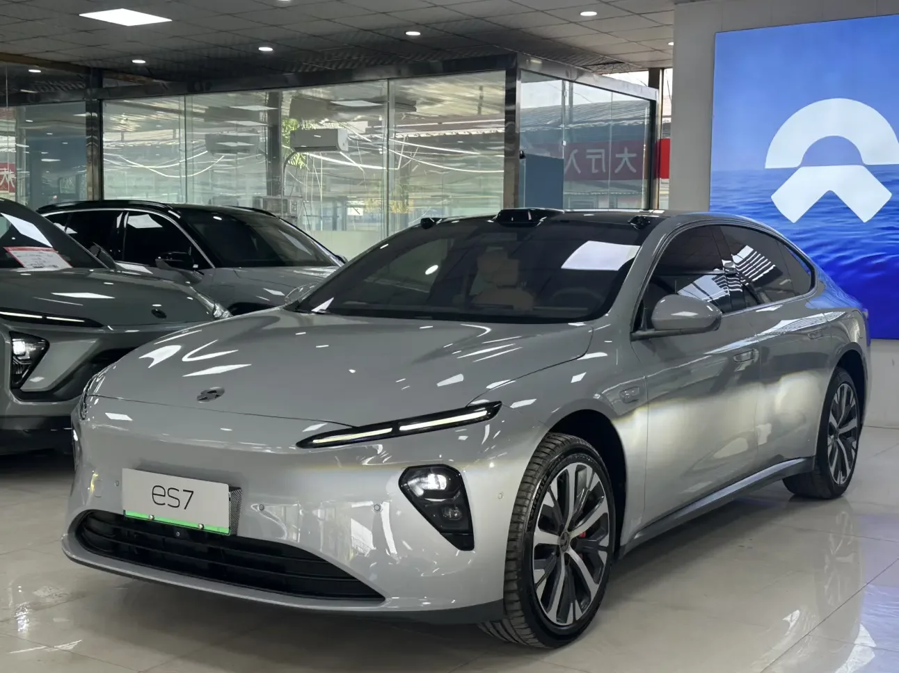 NIO ET7