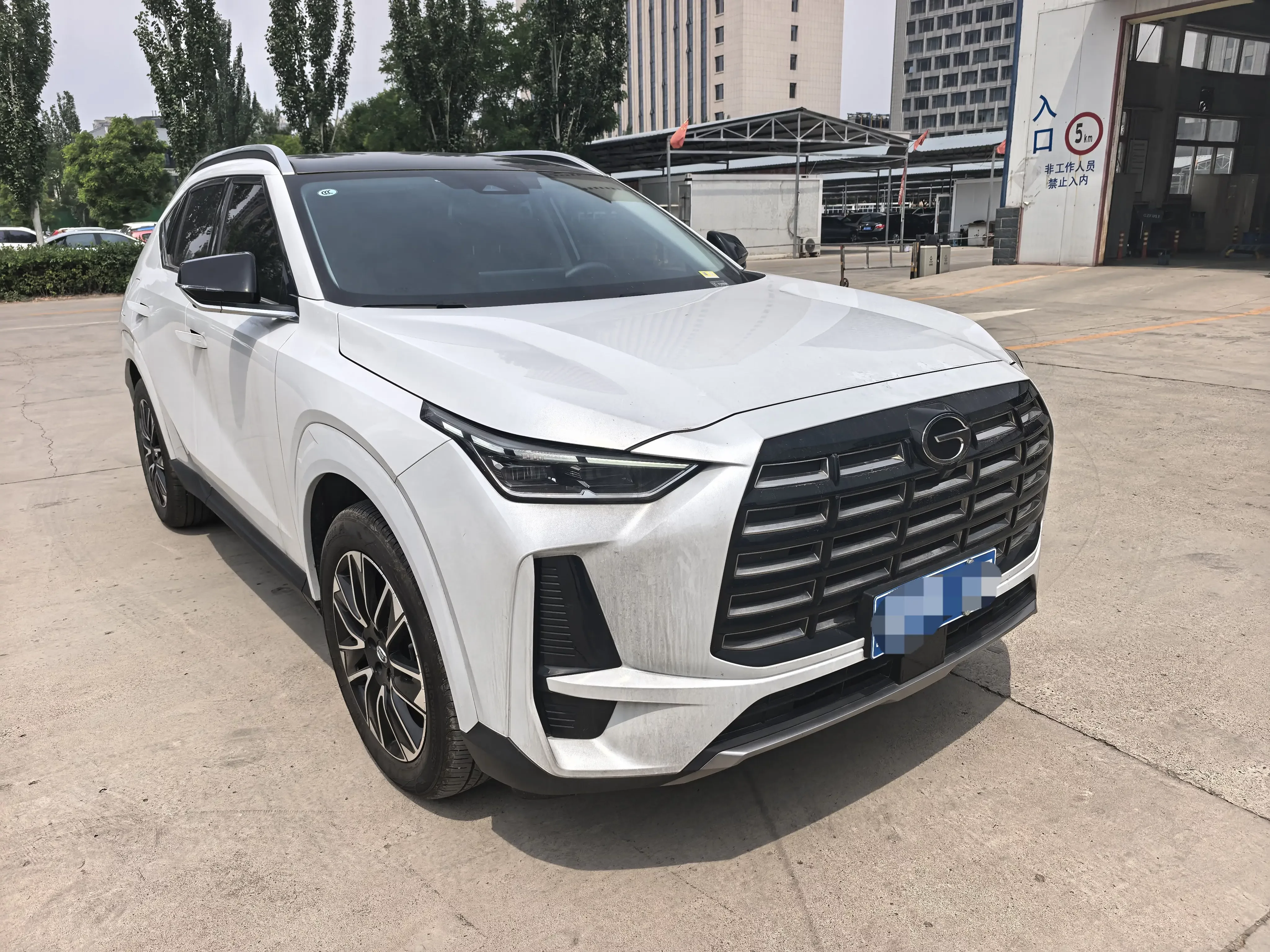 GAC Trumpchi GS4