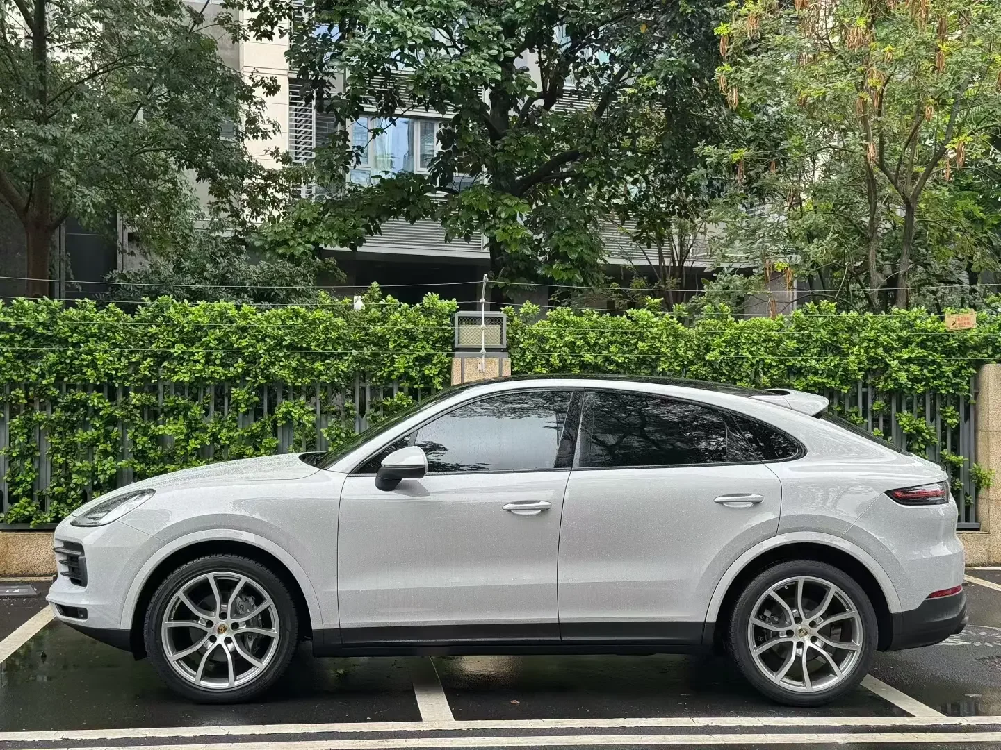 Porsche Cayenne Coupe