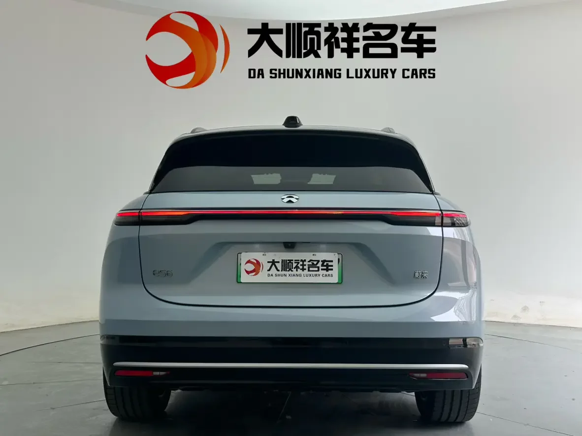 NIO ES6