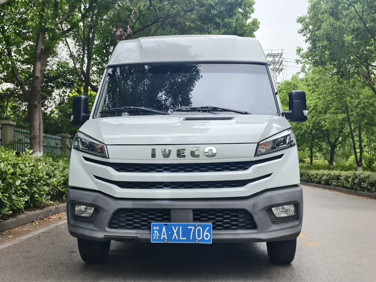 Iveco proud