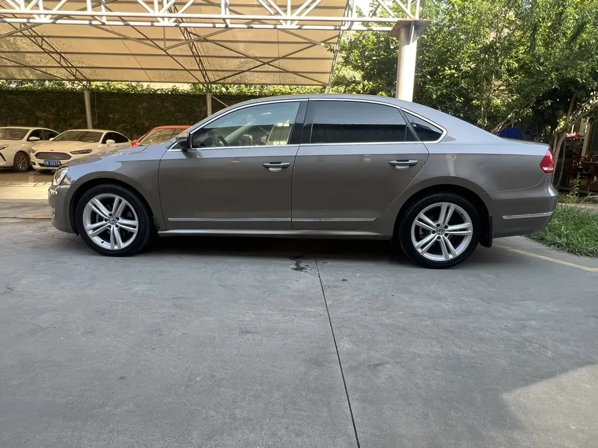 Volkswagen Passat