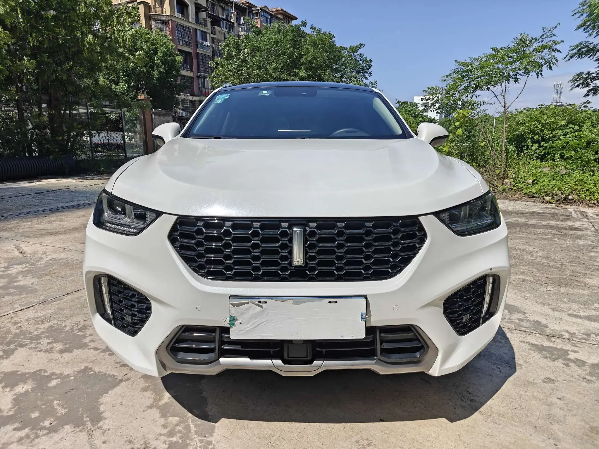 Wey Wei brand VV5
