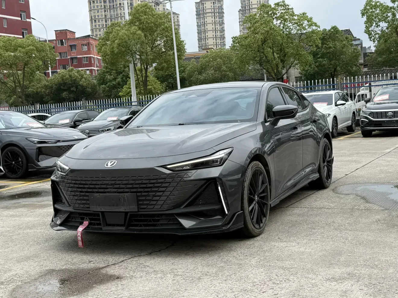 Changan UNI-V  из Китая