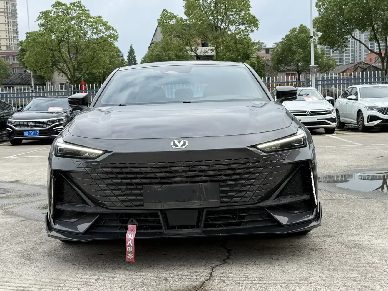 Changan UNI-V  из Китая