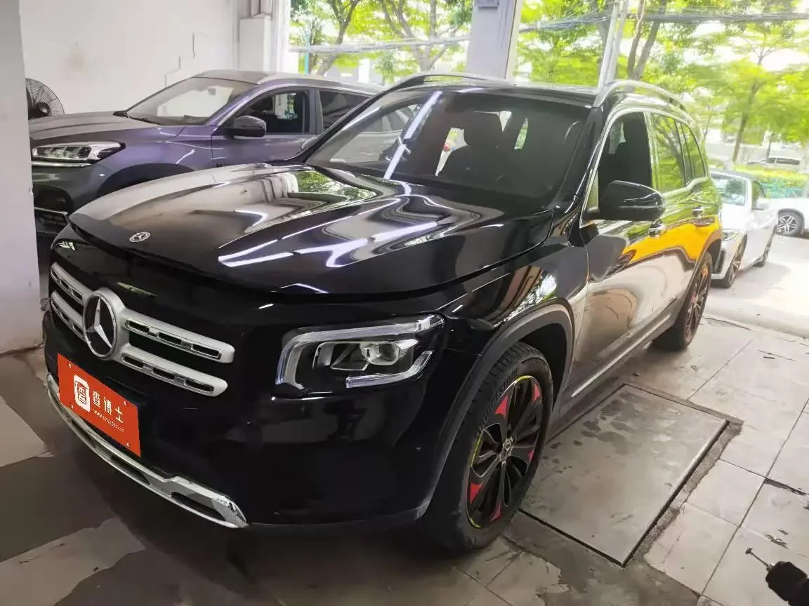 Mercedes-Benz GLB
