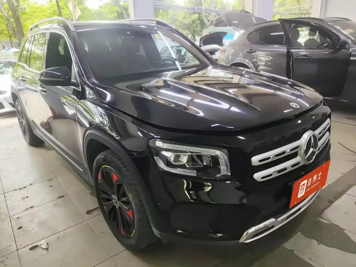 Mercedes-Benz GLB
