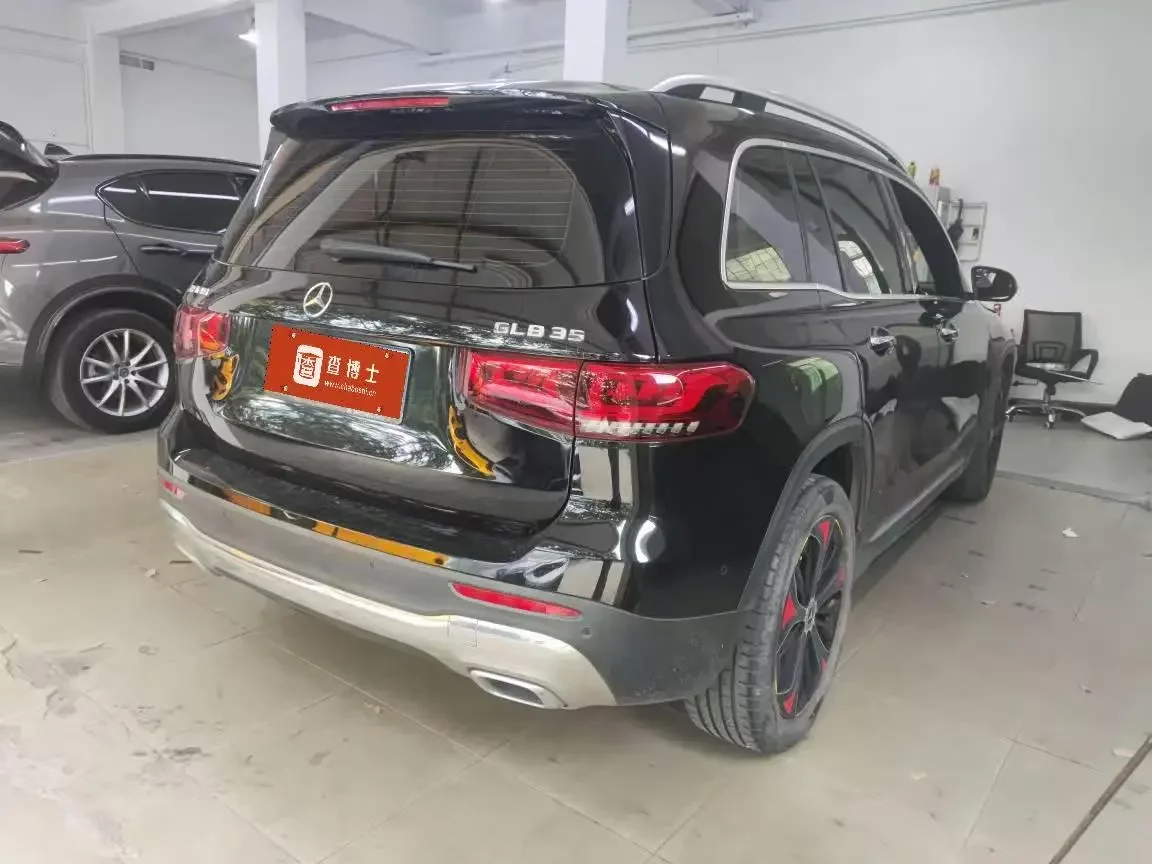 Mercedes-Benz GLB