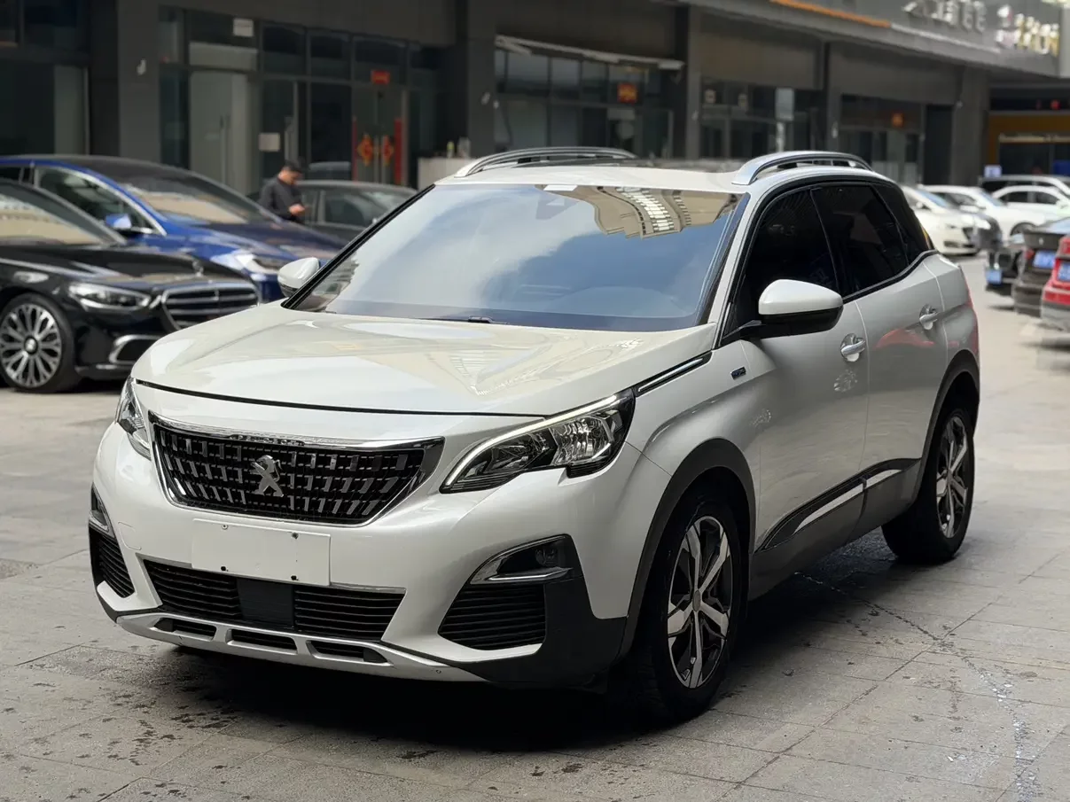 Peugeot 4008