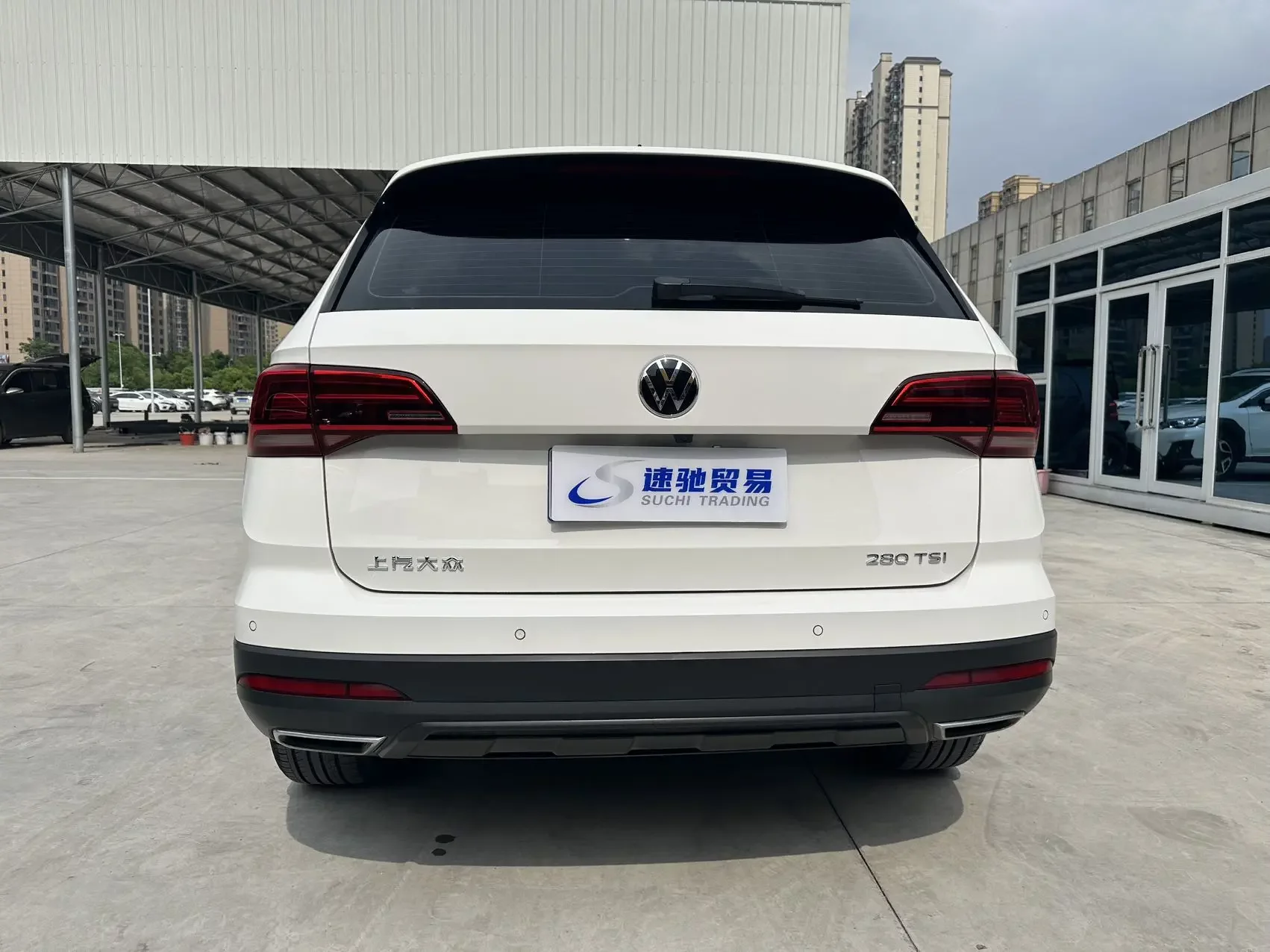 Volkswagen Tharu