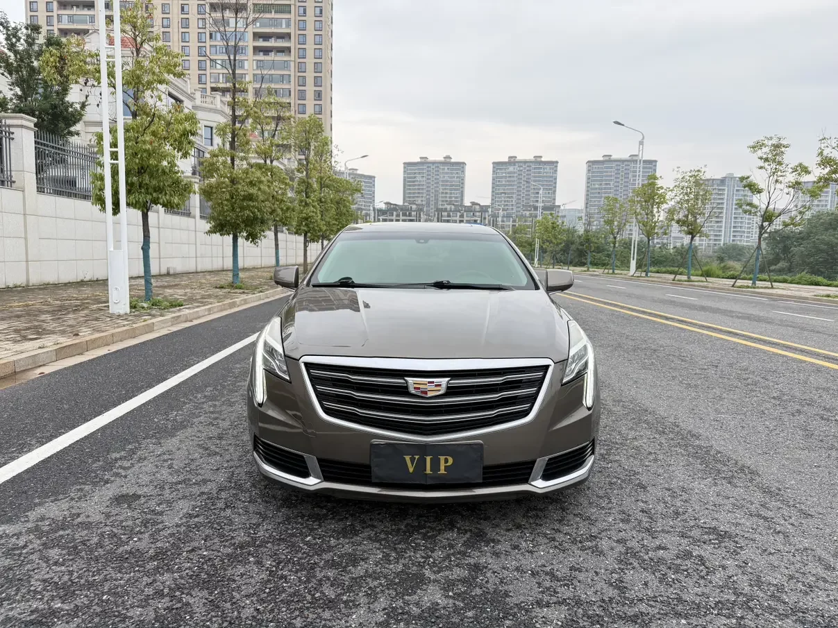 Cadillac XTS