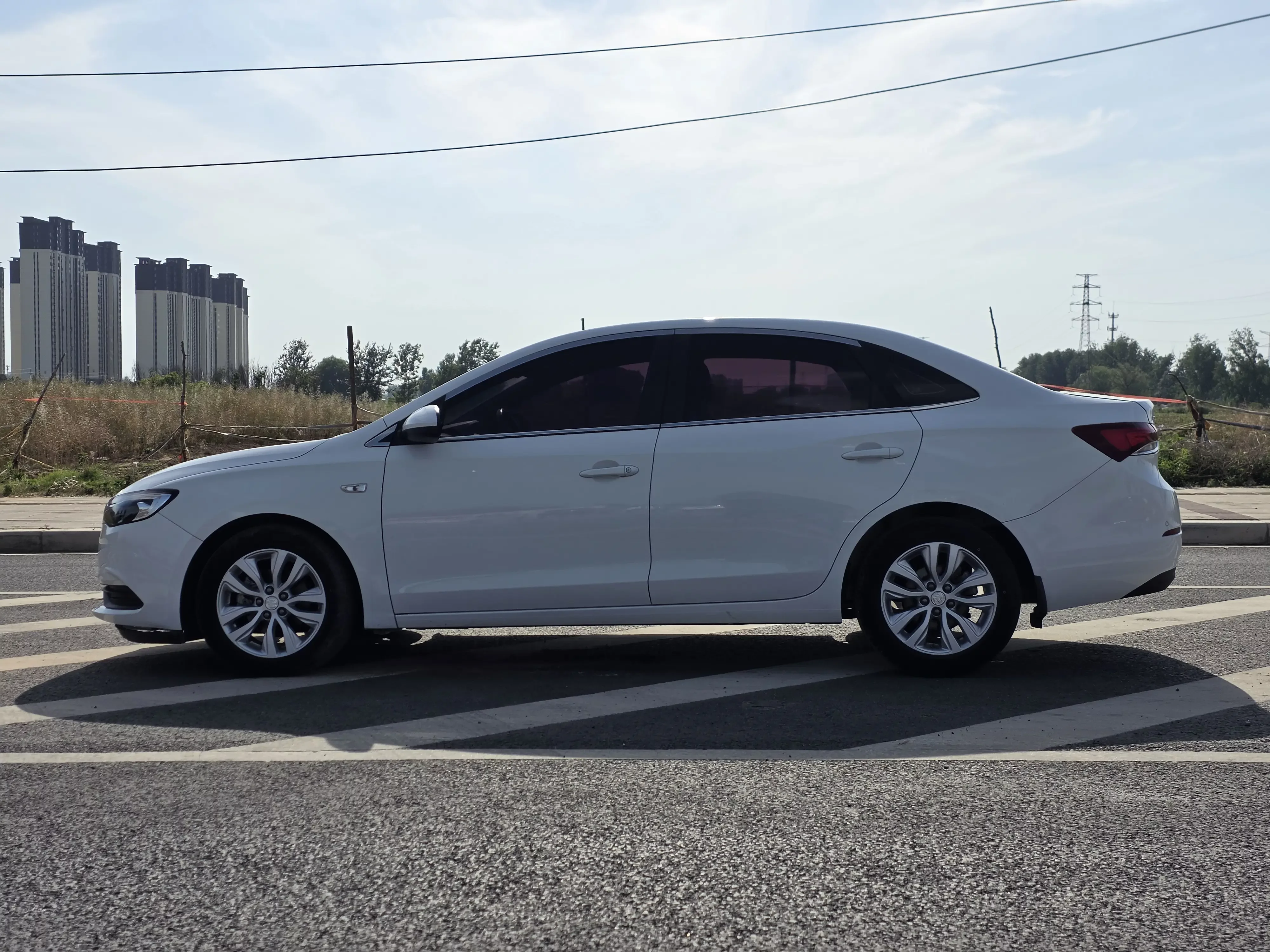 Buick Yinglang