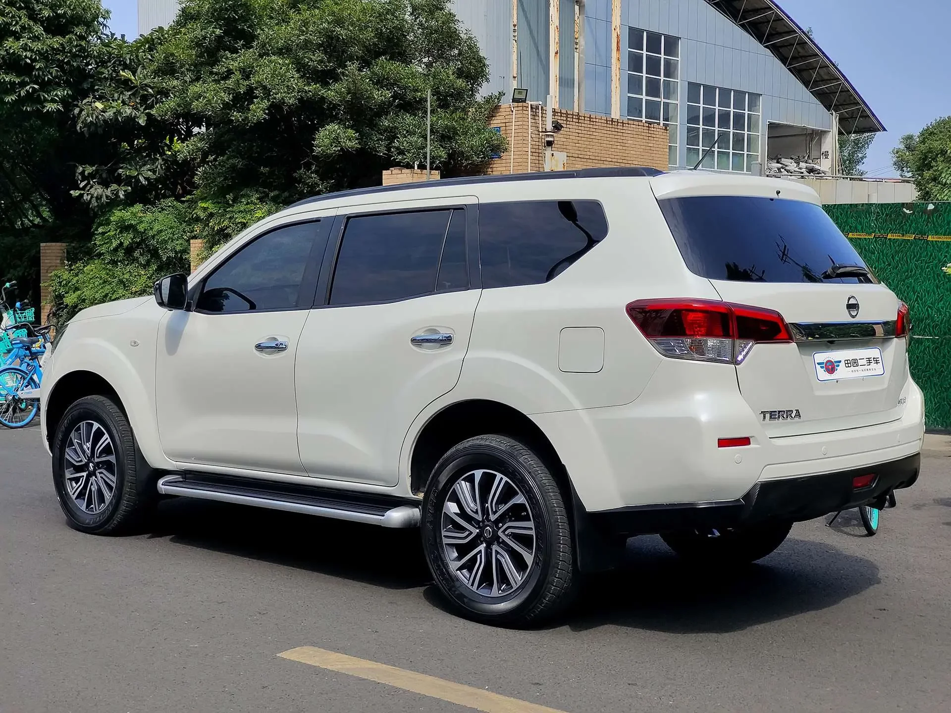 Nissan Tuda