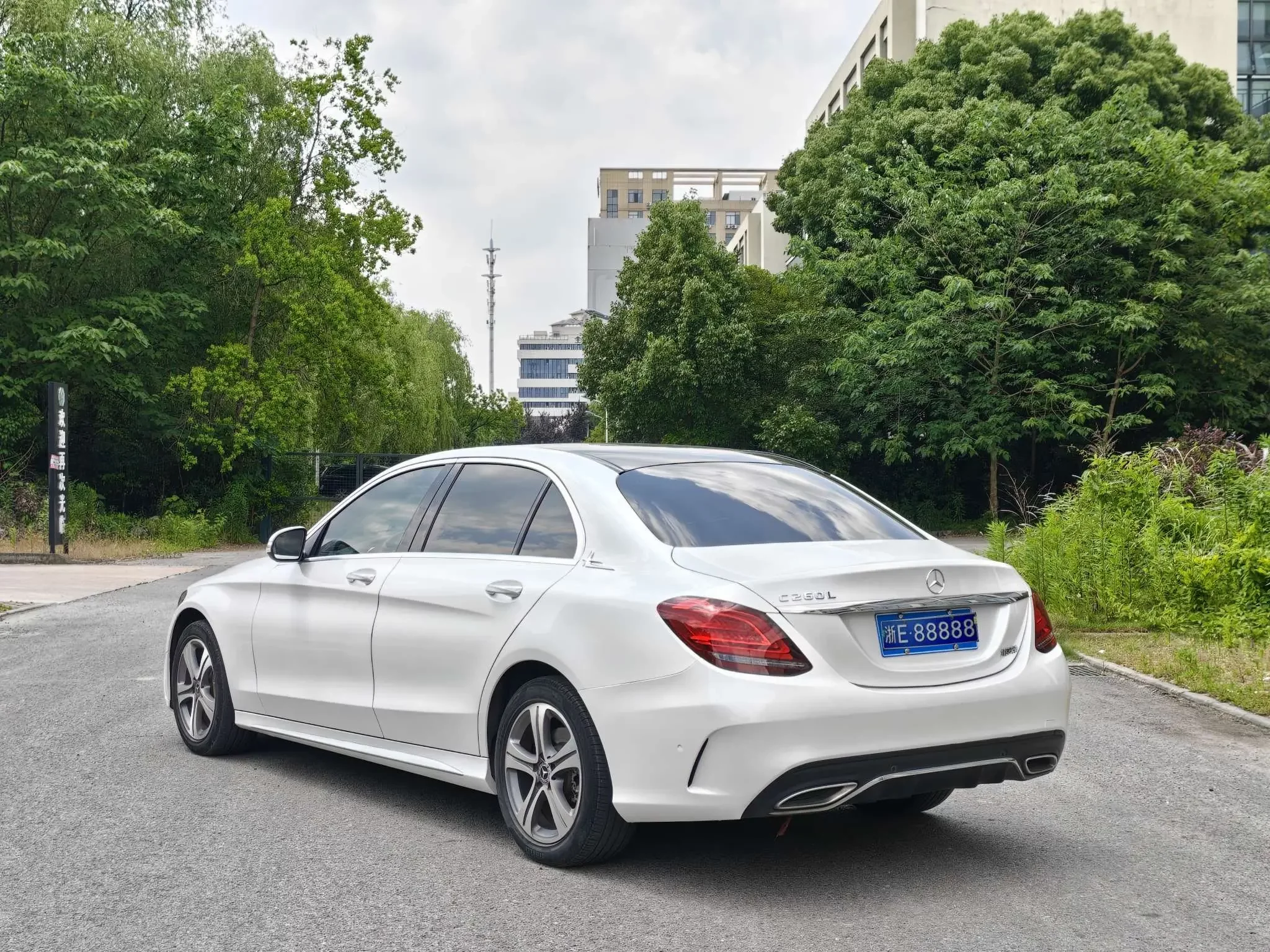 Mercedes-Benz C Class