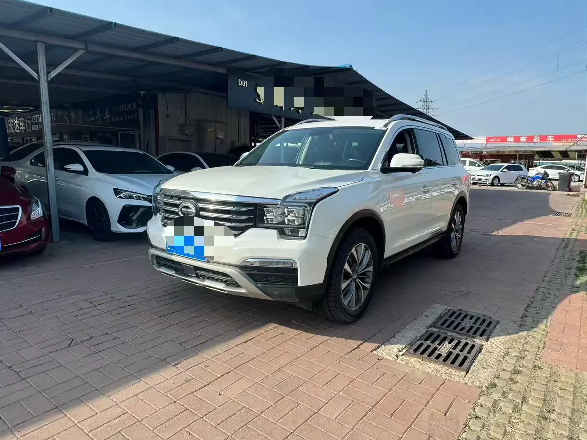 GAC Trumpchi GS8