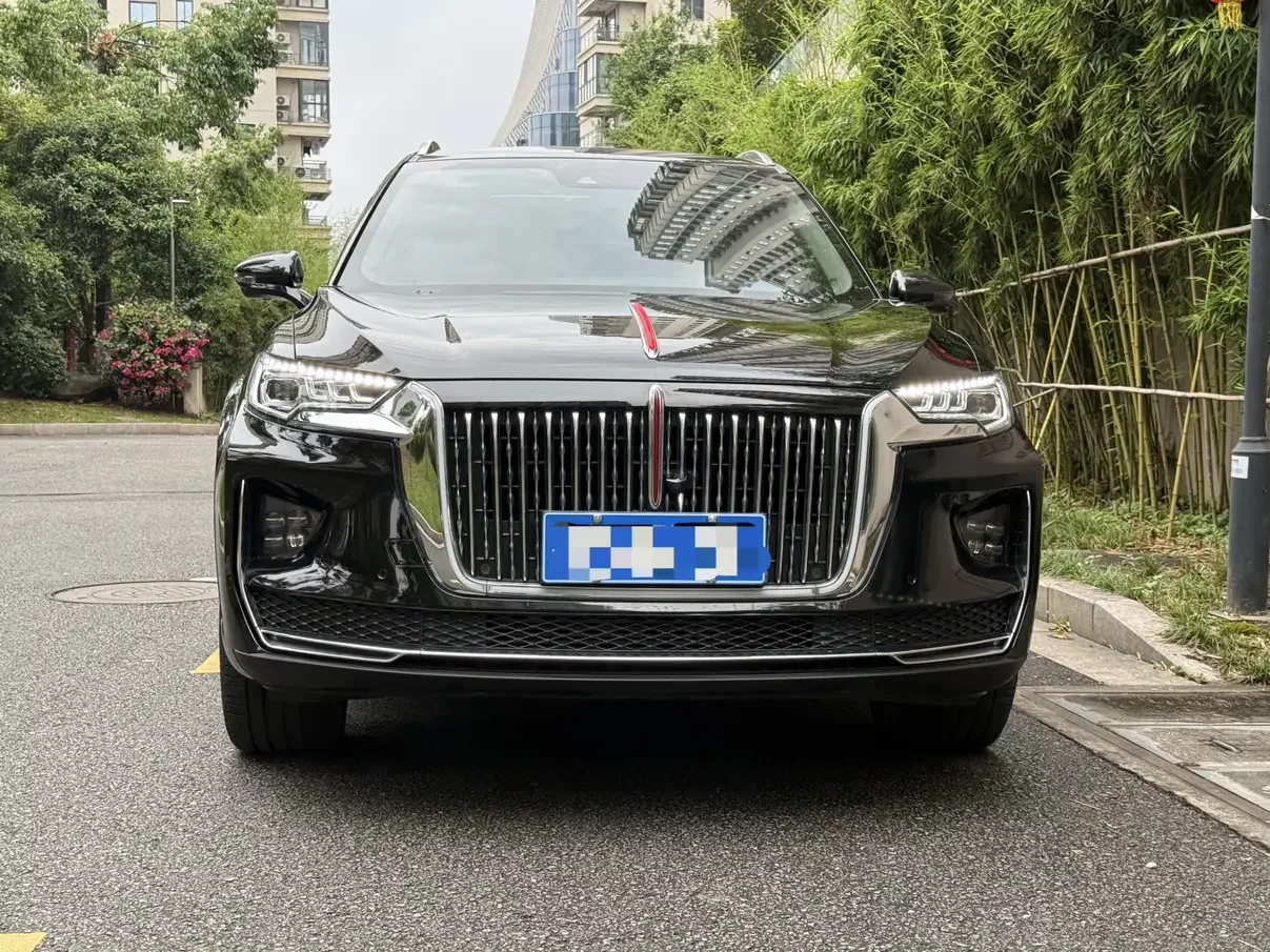 Hongqi HS5