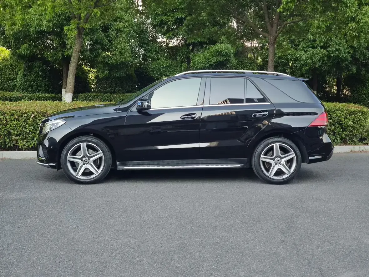 Mercedes-Benz GLE (Imported)