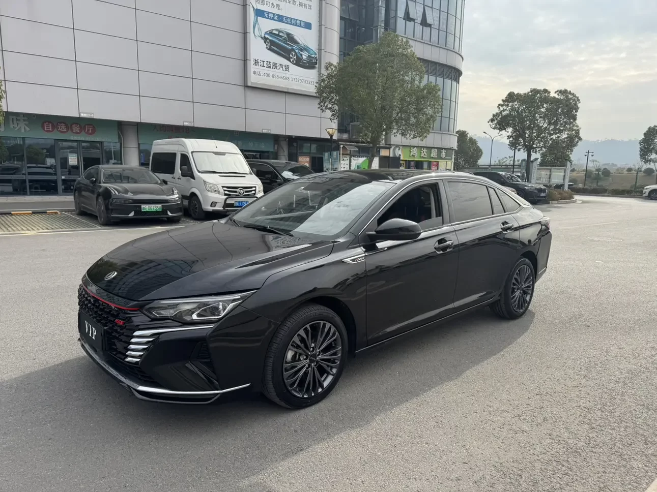 Dongfeng Yixuan MAX