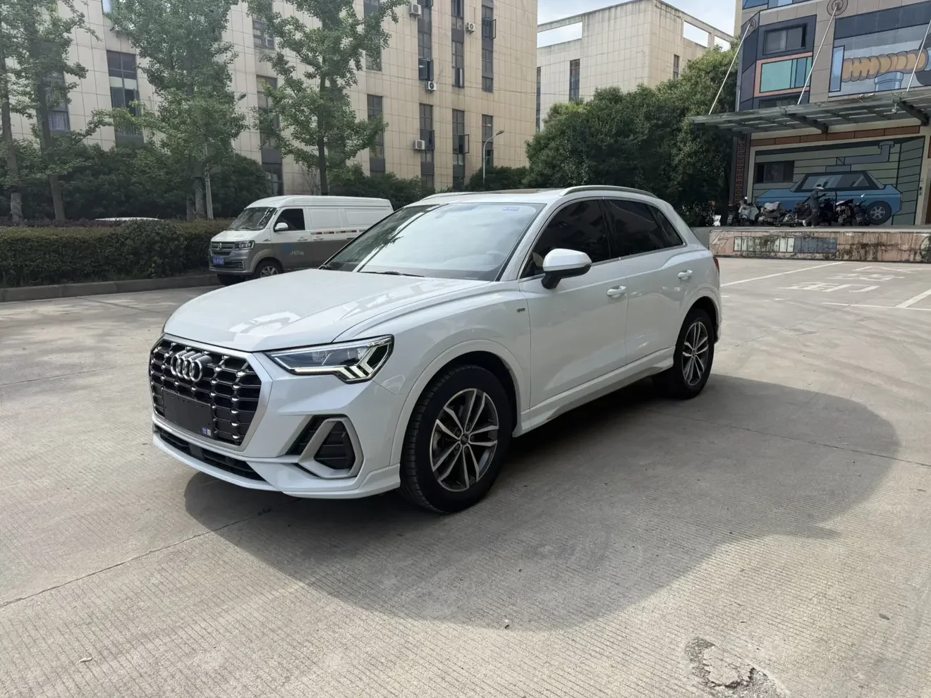 Audi Q3