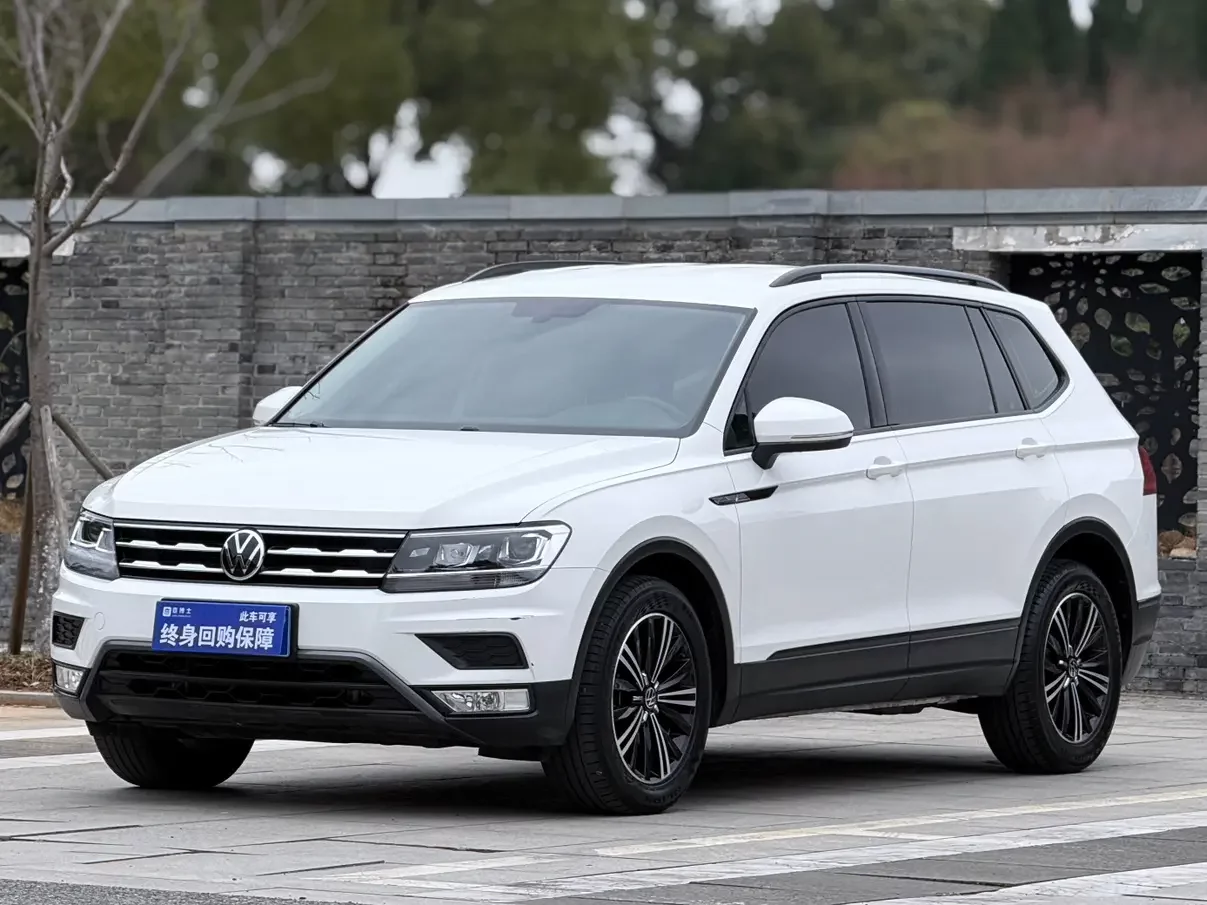 Volkswagen Tiguan L