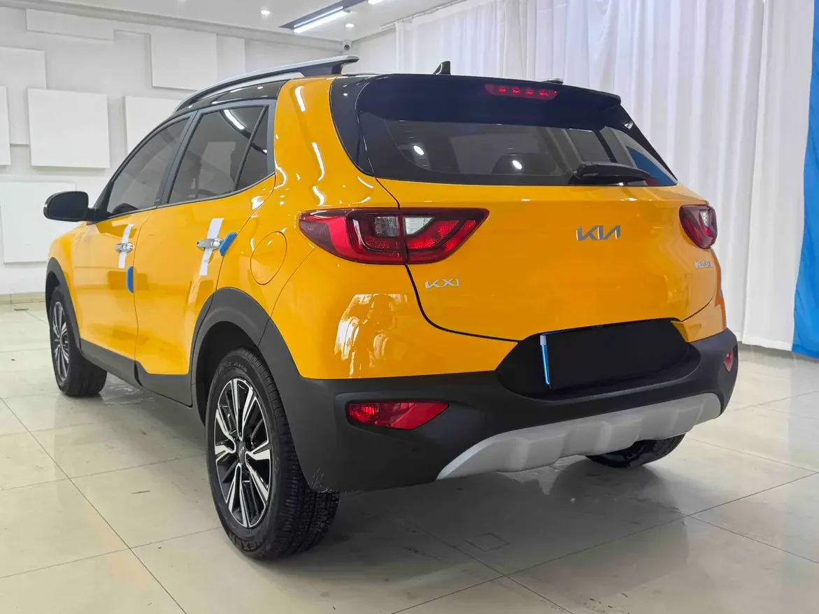Kia KX1