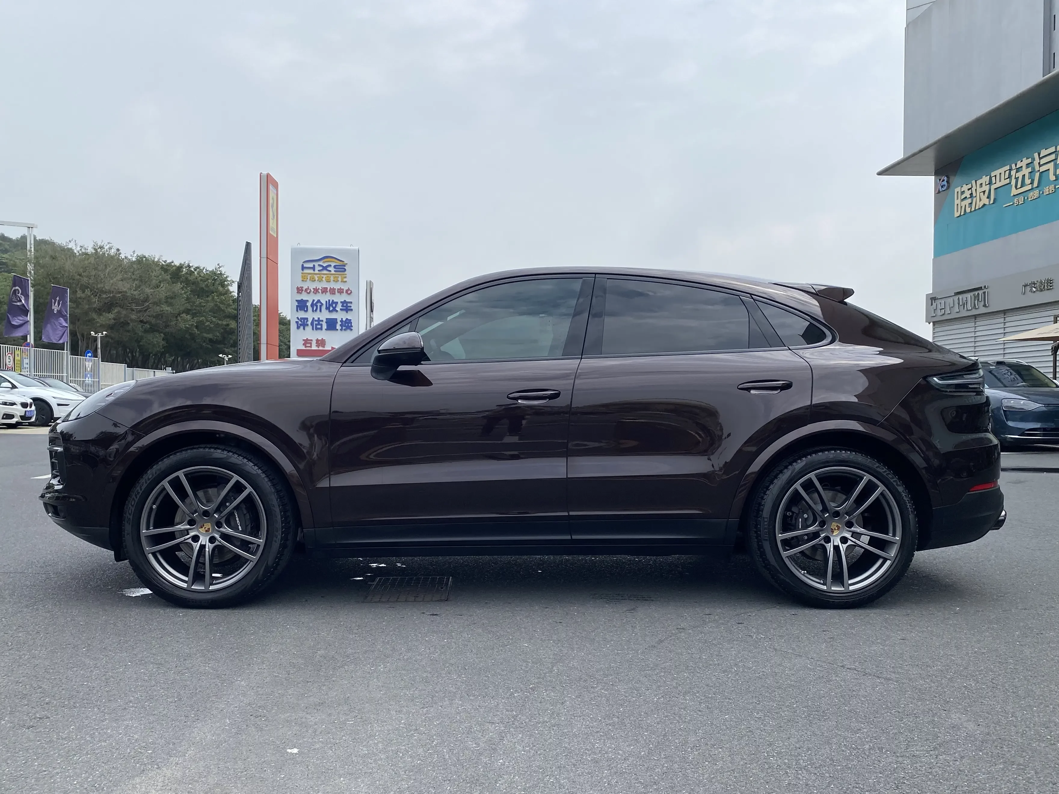 Porsche Cayenne Coupe
