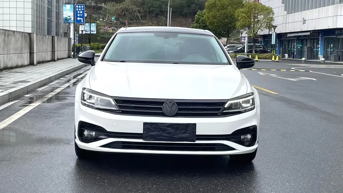 Volkswagen Lamando
