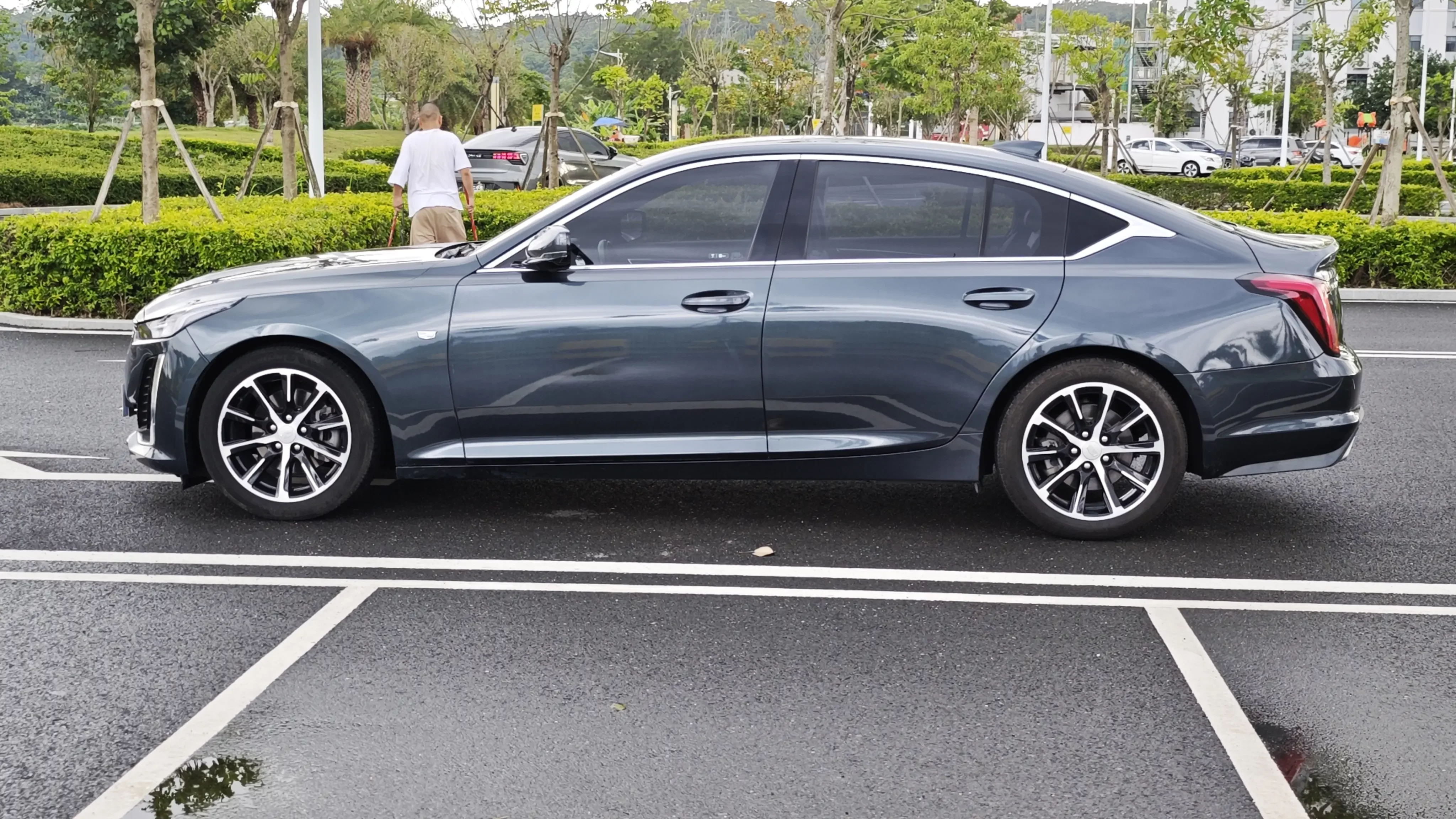 Cadillac CT5