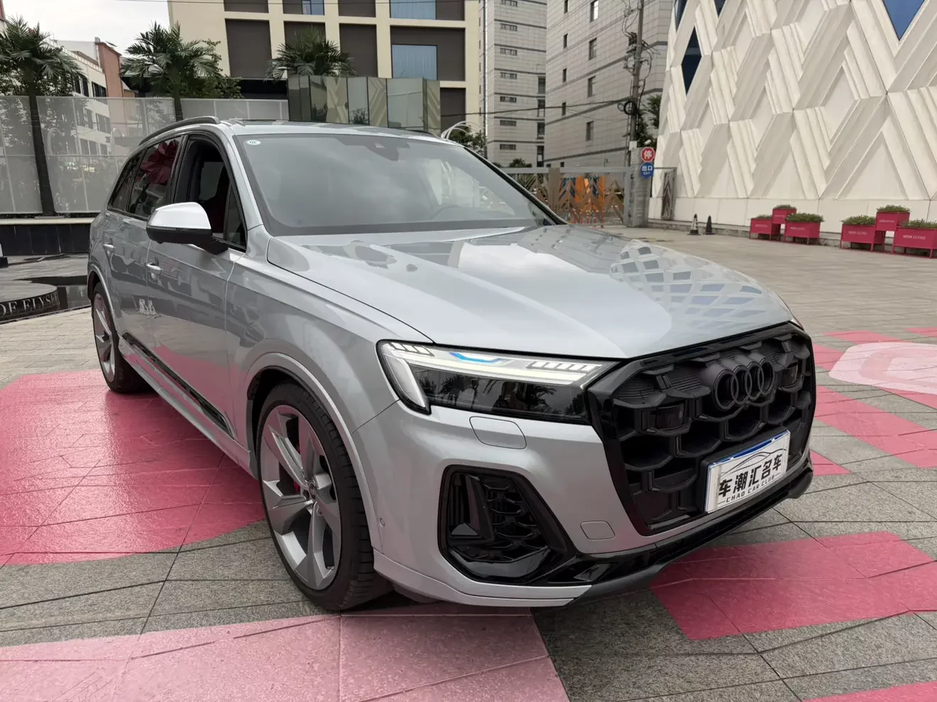 Audi SQ7
