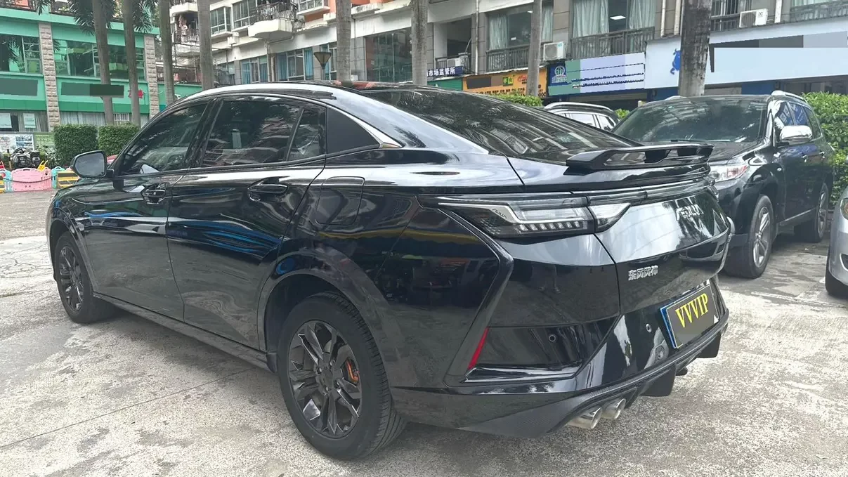 Dongfeng Yixuan
