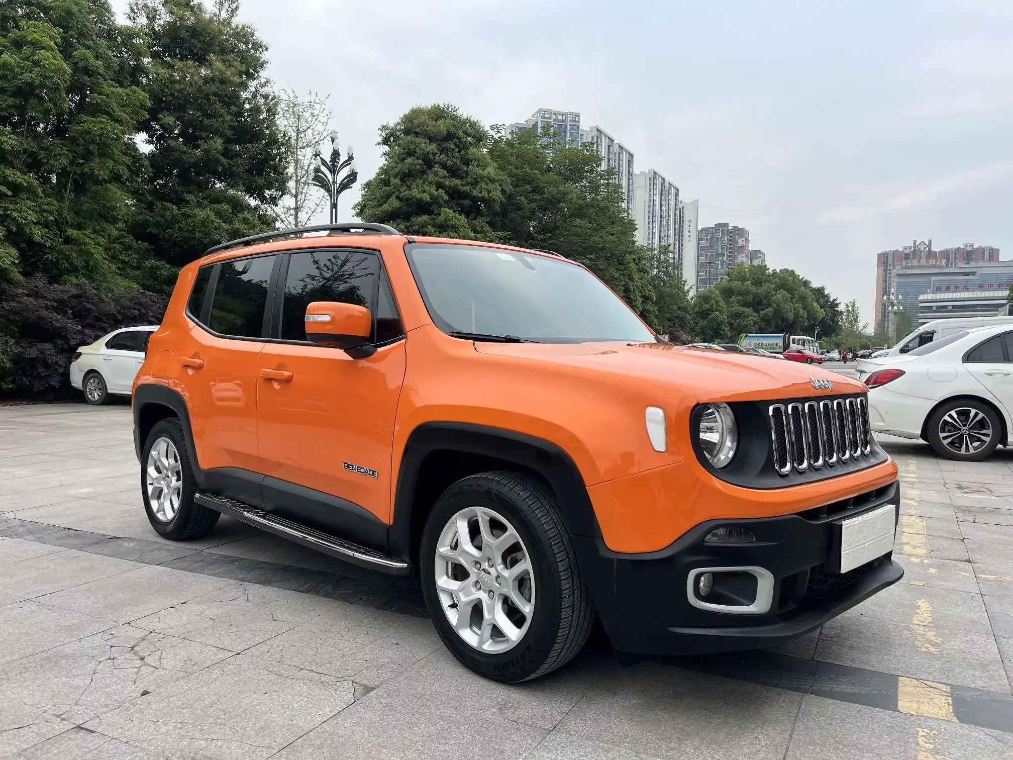 Jeep Freeman