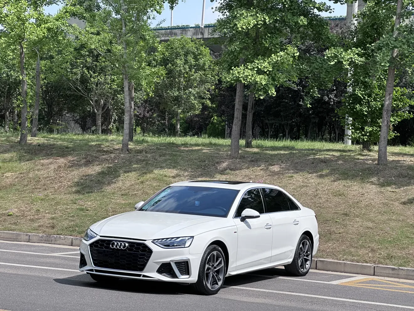 Audi A4L