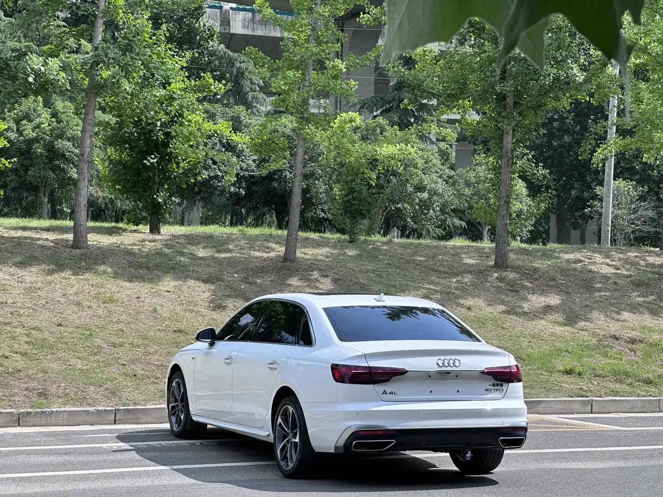 Audi A4L